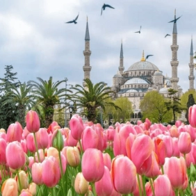 tour-tho-nhi-ky-thang-3-01