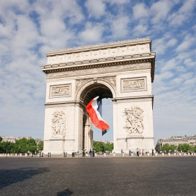 tour-chau-au-3-nuoc-thang-1-01