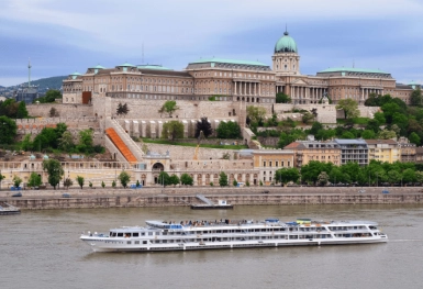 [Tour Đông Âu tháng 8] Tham quan Đức - Áo - Hungary - Slovakia - Séc (22/08/2026)